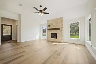 200 Clay Ranch, Valley View, TX 76272 - Photo 7