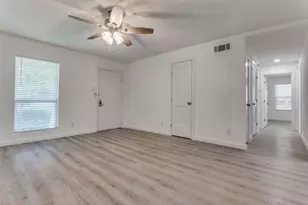 944 Old Orchard Rd, Garland, TX 75041 - Photo 23