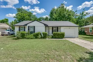944 Old Orchard Rd, Garland, TX 75041 - Photo 1
