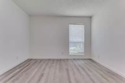 944 Old Orchard Road, Garland, TX 75041 - Photo 11