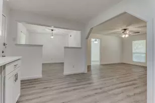 944 Old Orchard Rd, Garland, TX 75041 - Photo 21