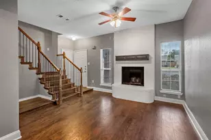 814 Custer St, Arlington, TX 76014 - Photo 3