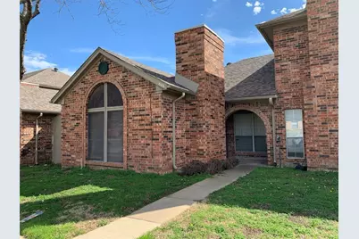 814 Custer Street, Arlington, TX 76014 - Photo 1