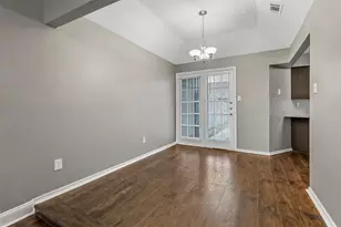 814 Custer St, Arlington, TX 76014 - Photo 7