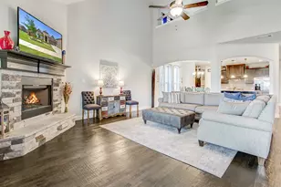2715 Sky Ridge Rd, Arlington, TX 76001 - Photo 9