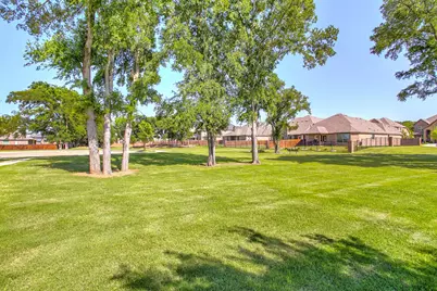 2715 Sky Ridge Road, Arlington, TX 76001 - Photo 21