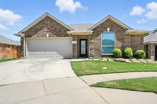 517 Lowery Oaks Trl, Fort Worth, TX 76120 - Photo 1