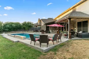 5733 Coleto Creek Cir, Fort Worth, TX 76179 - Photo 5
