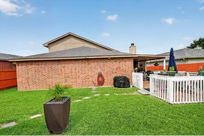 525 Berryhill Drive, Mansfield, TX 76063 - Photo 25