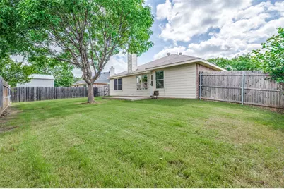 3705 Hermalinda Drive, Denton, TX 76207 - Photo 19