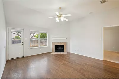 3705 Hermalinda Drive, Denton, TX 76207 - Photo 7