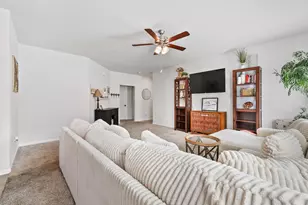 2916 Rosemary Dr, Sherman, TX 75092 - Photo 7