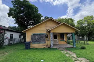 3906 Metropolitan Ave, Dallas, TX 75210 - Photo 1