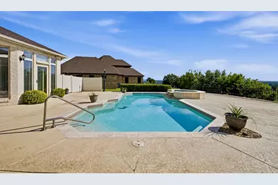 1614 Crow Creek Drive, Granbury, TX 76049 - Photo 29