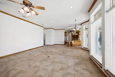 1614 Crow Creek Drive, Granbury, TX 76049 - Photo 17