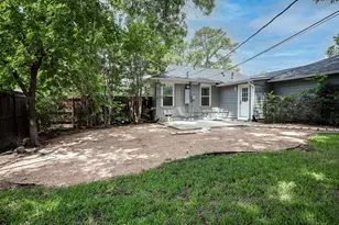 3950 Hawick Ln, Dallas, TX 75220 - Photo 25