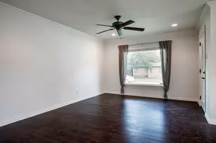 3950 Hawick Ln, Dallas, TX 75220 - Photo 5