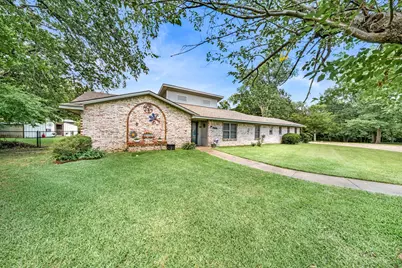 2826 Birchwood Lane, Commerce, TX 75428 - Photo 3
