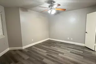2304 Balsam Dr, Arlington, TX 76006 - Photo 7