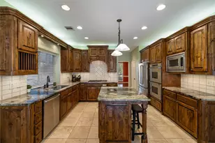 905 Silverthorne Trail, Highland Village, TX 75077 - Photo 5