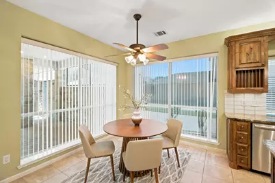 905 Silverthorne Trail, Highland Village, TX 75077 - Photo 5