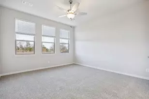3909 Crystal Cv, Sherman, TX 75090 - Photo 9