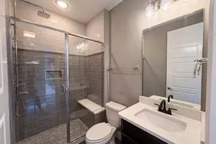 7221 Durand Dr, Irving, TX 75063 - Photo 9