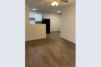 115 W Rogers Street, Arlington, TX 76011 - Photo 1