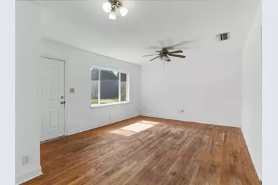 307 Depot Street, Whitesboro, TX 76273 - Photo 31