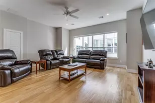 1932 Landon Ln, Dallas, TX 75204 - Photo 13