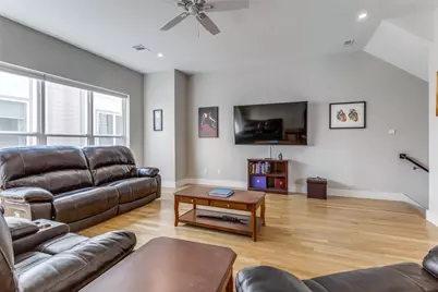 1932 Landon Lane, Dallas, TX 75204 - Photo 13
