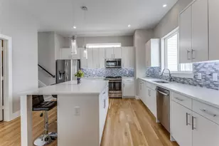 1932 Landon Ln, Dallas, TX 75204 - Photo 5