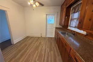 709 E 23rd St, Cisco, TX 76437 - Photo 9
