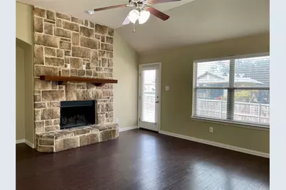 605 Knollwood Trail Court, Oak Point, TX 75068 - Photo 5