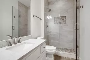 5860 Red Hill Ln, Frisco, TX 75034 - Photo 17