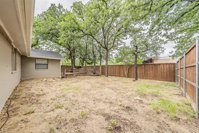 1412 Oxford Street, Arlington, TX 76013 - Photo 37