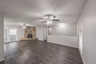 1412 Oxford St, Arlington, TX 76013 - Photo 9