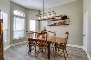 672 Harris Ridge Dr, Arlington, TX 76002 - Photo 3