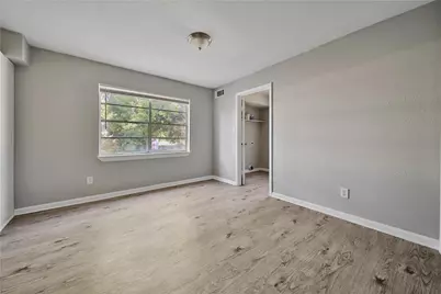 10071 Woodhollow Drive, Conroe, TX 77385 - Photo 7