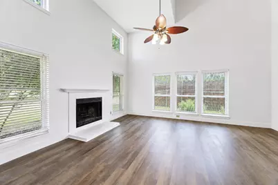 4201 Phoenix, Carrollton, TX 75010 - Photo 5