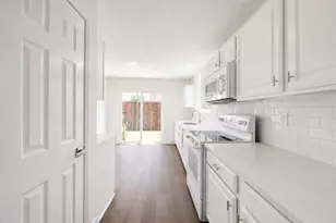 4201 Phoenix, Carrollton, TX 75010 - Photo 13