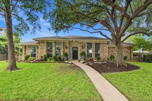 413 Blue Jay Ct, Bedford, TX 76021 - Photo 1
