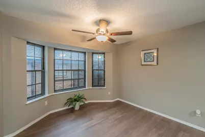 917 Bucknell Drive, Arlington, TX 76012 - Photo 9