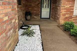 917 Bucknell Dr, Arlington, TX 76012 - Photo 3