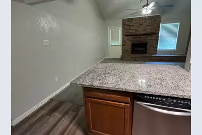 2406 Hallmark Street, Grand Prairie, TX 75052 - Photo 21