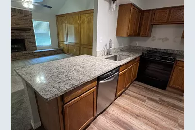 2406 Hallmark Street, Grand Prairie, TX 75052 - Photo 17