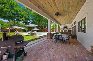 1026 W Main St, Waxahachie, TX 75165 - Photo 33