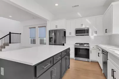 6673 Lake Overlook Drive, Fort Worth, TX 76135 - Photo 15