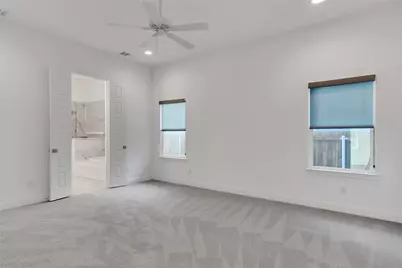 6673 Lake Overlook Drive, Fort Worth, TX 76135 - Photo 19