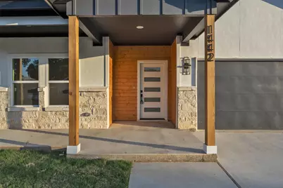 1442 E Allen Avenue, Fort Worth, TX 76104 - Photo 7